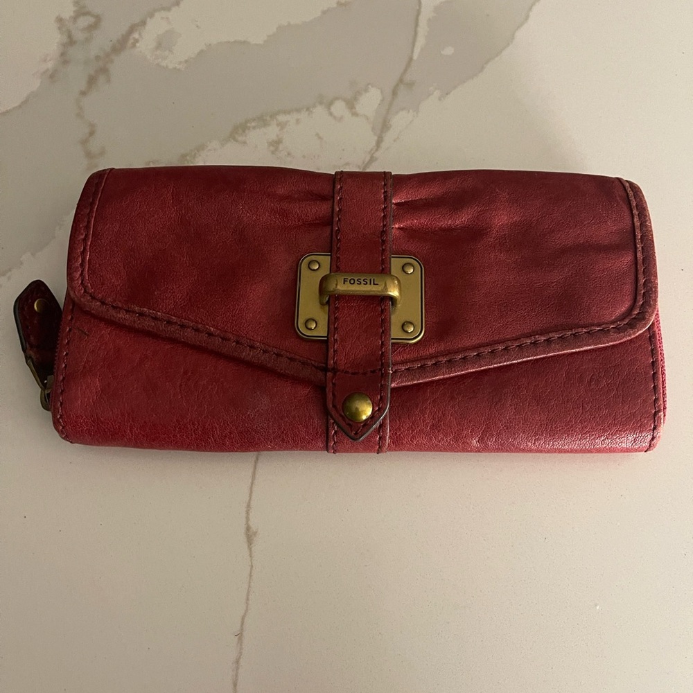 Vintage Fossil Red Leather Women's Wallet
